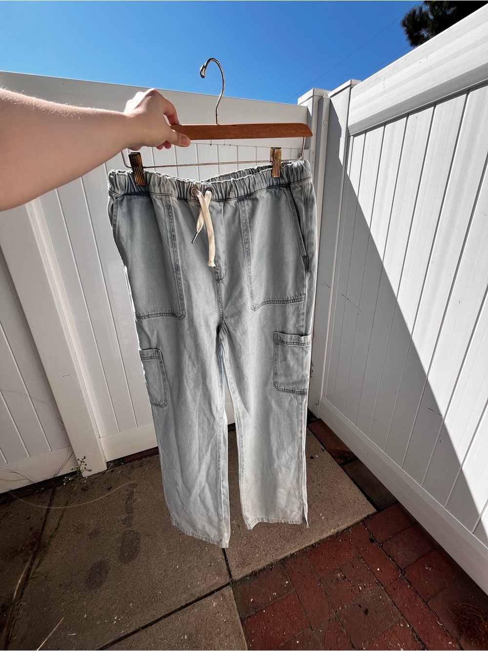 Hudson Jeans Light Blue Relaxed Cargo Joggers